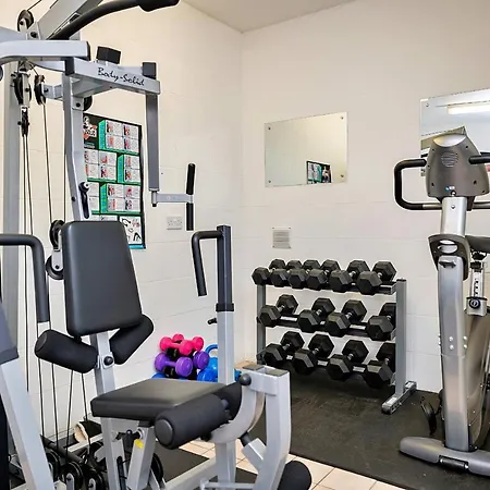 Finest Retreats - Roulston Hall *