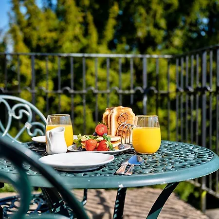 Finest Retreats - Roulston Hall Lejlighed *